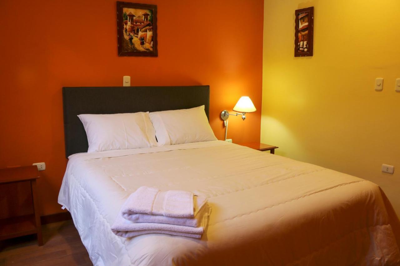 אויאנטאיטמבו Hotel Rupaq מראה חיצוני תמונה