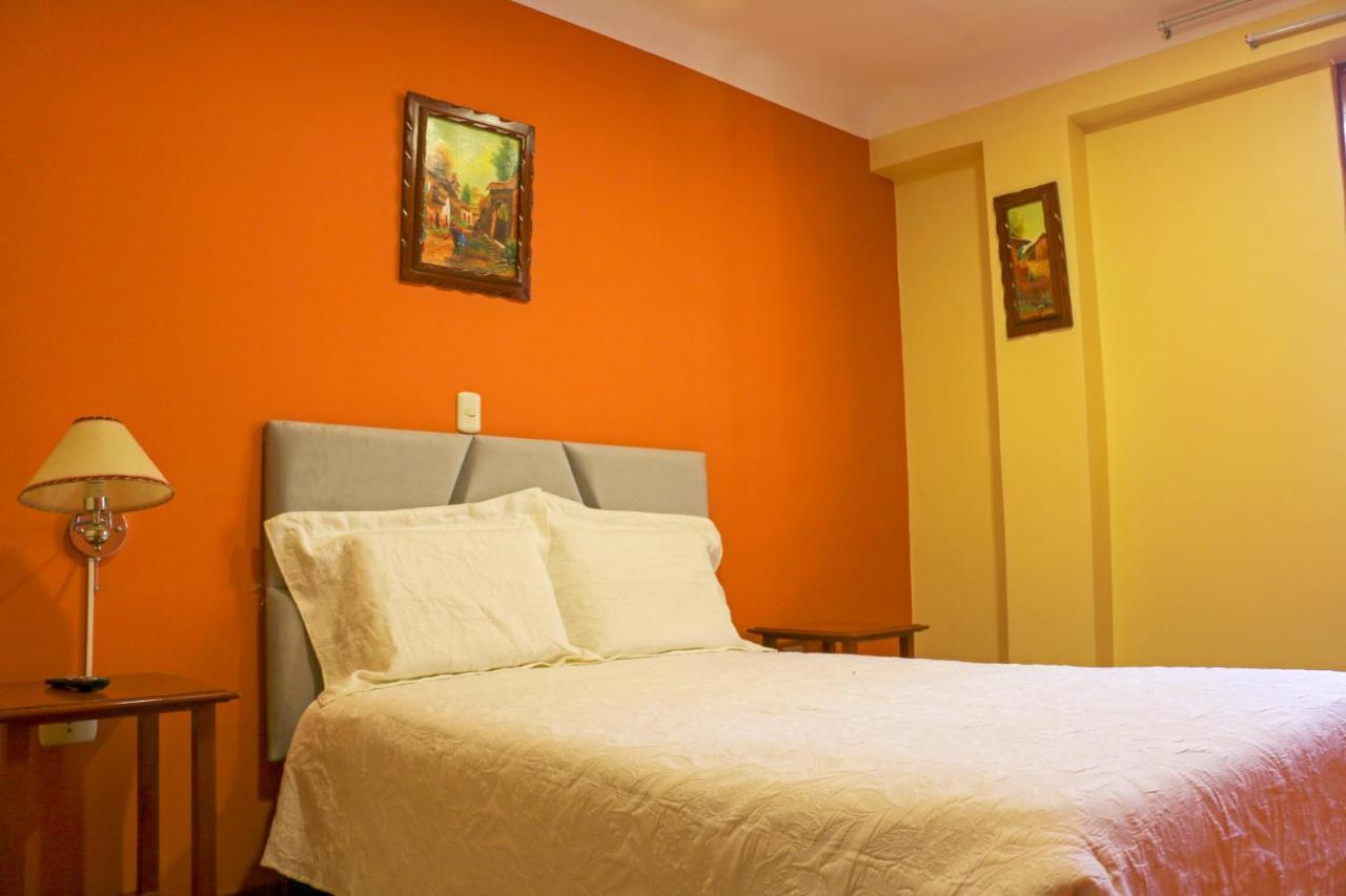 אויאנטאיטמבו Hotel Rupaq מראה חיצוני תמונה