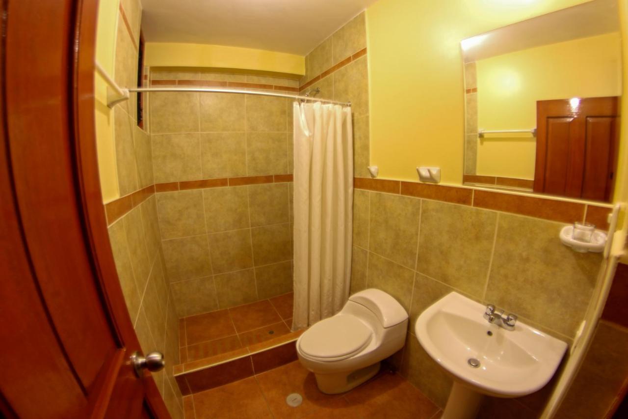 אויאנטאיטמבו Hotel Rupaq מראה חיצוני תמונה