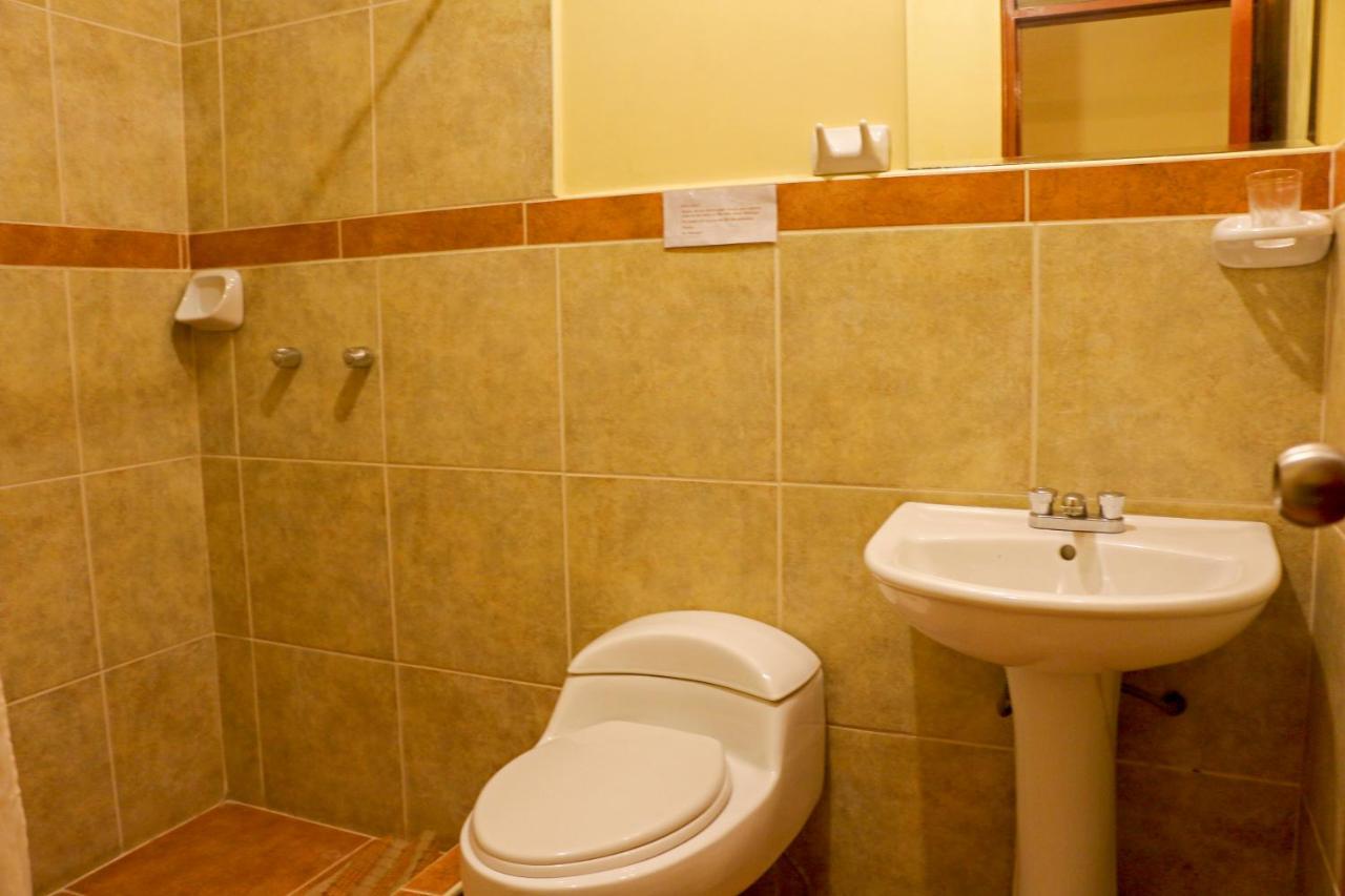 אויאנטאיטמבו Hotel Rupaq מראה חיצוני תמונה